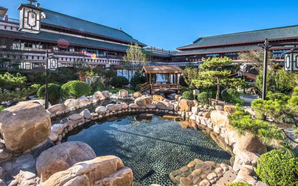 天津观湖城堡温泉旅游区